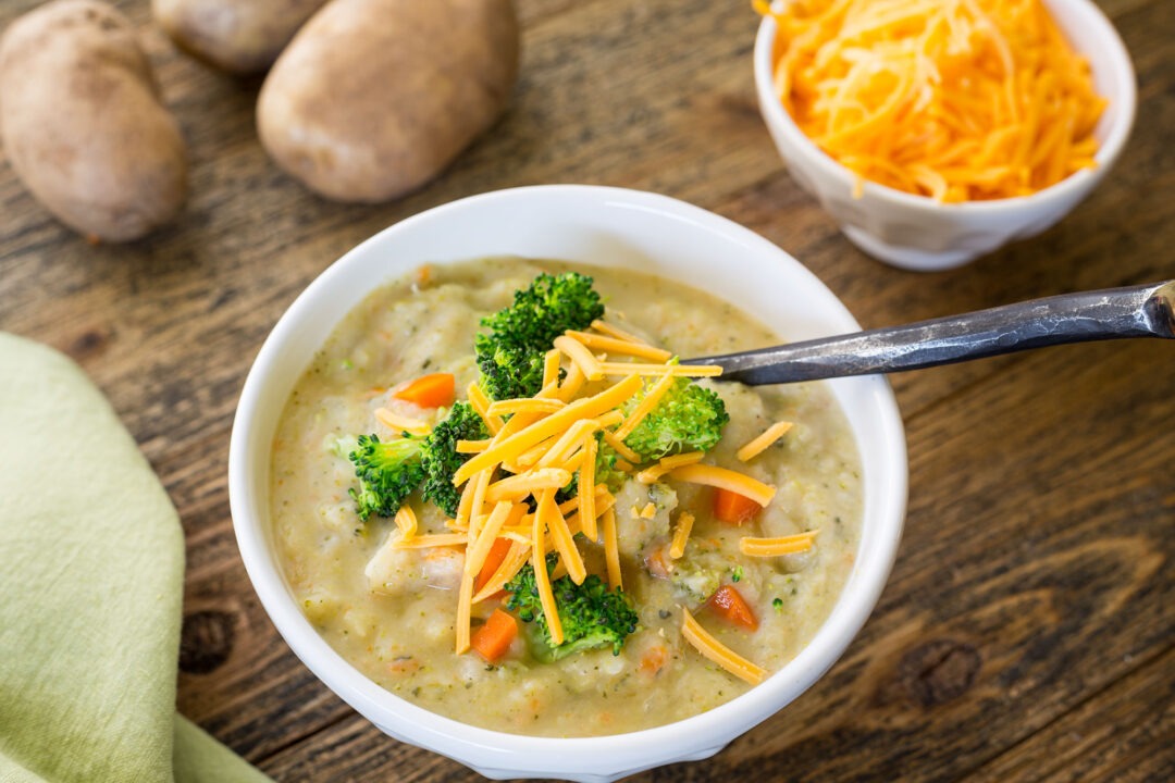 Broccoli Potato Soup  – Healthy Version!